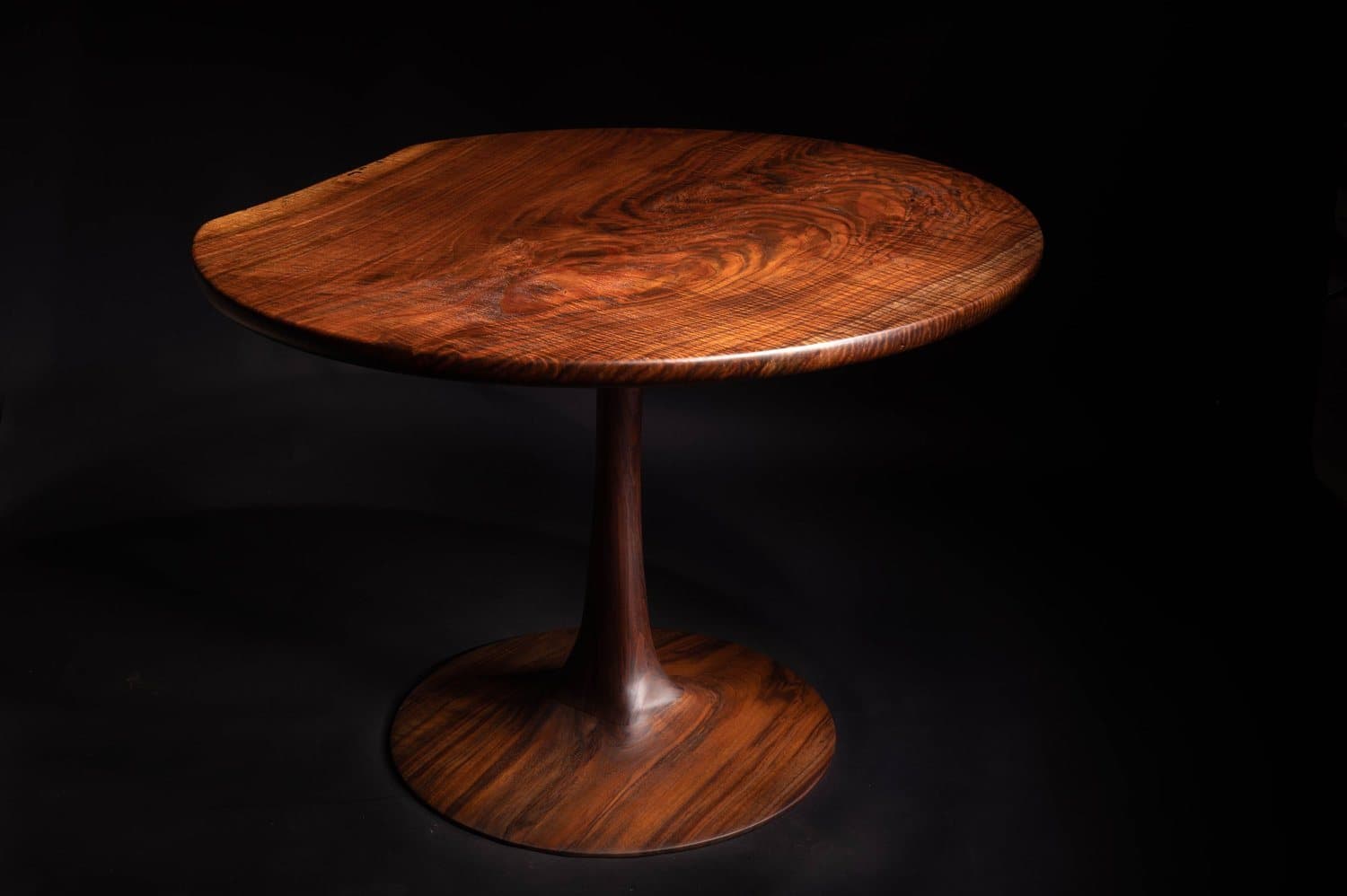 Sculpted Breakfast Table, photo 1 of 9